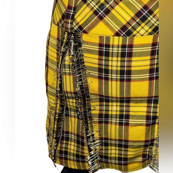 NWT Tripp NYC Plaid Safety Pin Skirt - Picture 5 of 10